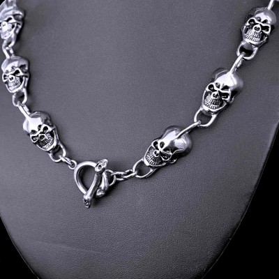 Ocelový náhrdelník - Lebky / Classic (022)