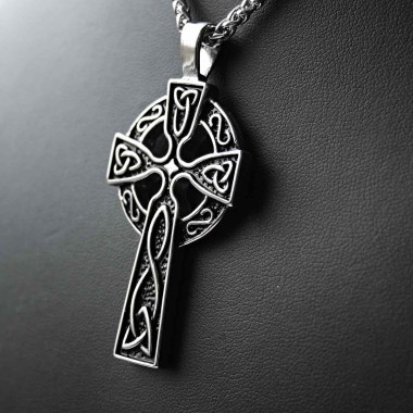 Ocelový přívěsek - Keltský Kříž / Celtic Cross / Triquetra Ornament