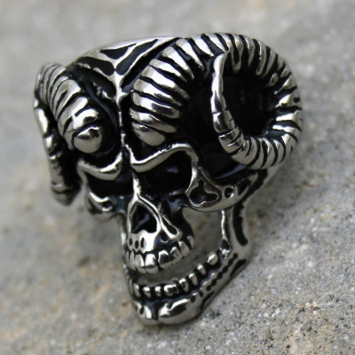 Ocelový prsten - Lebka ďábla / Devil´s skull 01