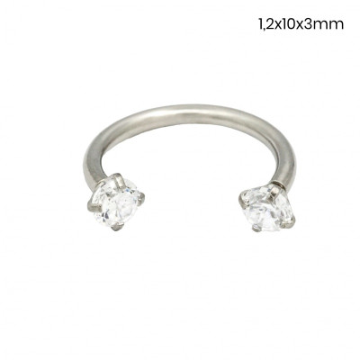 Piercing do ucha 24260201