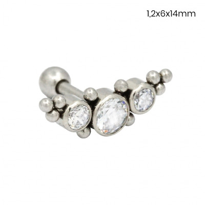 Piercing do ucha 24257801