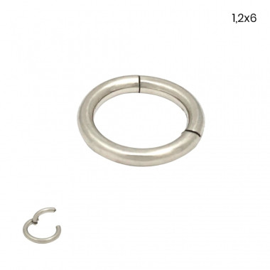 Piercing do ucha 24264601