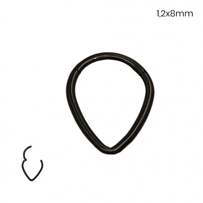 Piercing do nosu 24276904