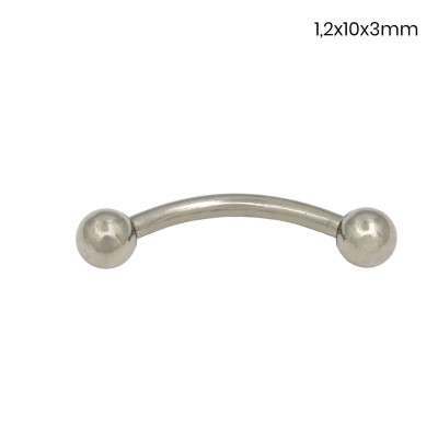 Piercing do ucha 24260901