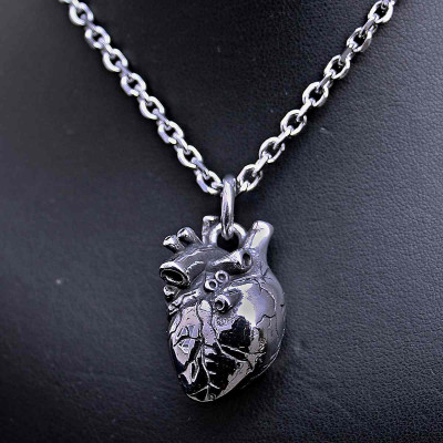 Ocelový přívěsek  - Ocelové Srdce / Metal Heart (V23)